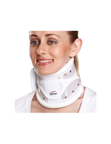 Tynor Collier Cervical Ajustable C3 Medium
